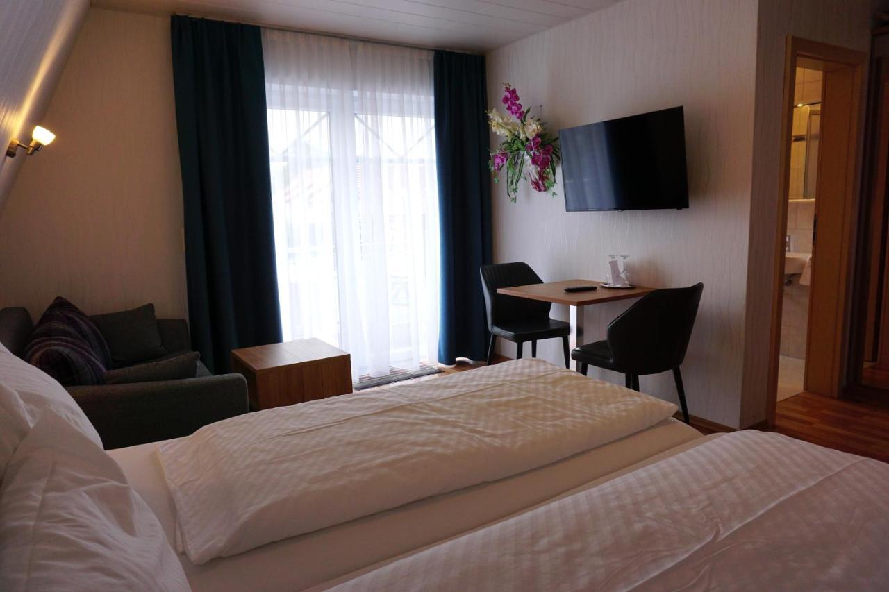 Hotel Pension Julia นอร์ดไดค์ ภายนอก รูปภาพ